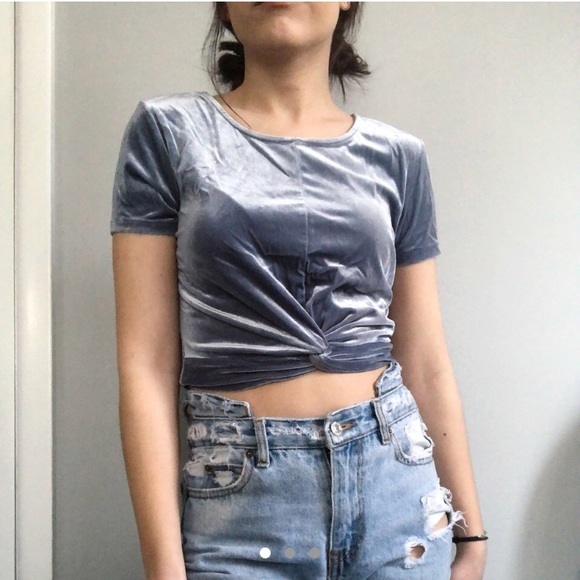 Velvet twist crop top - Picture 1 of 3